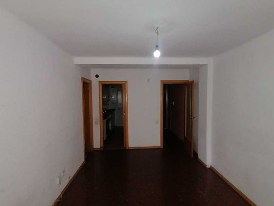 Foto 2 de Pis en venda a Les Torres - Ca n'Alzamora de 4 habitacions amb garatge i balcó