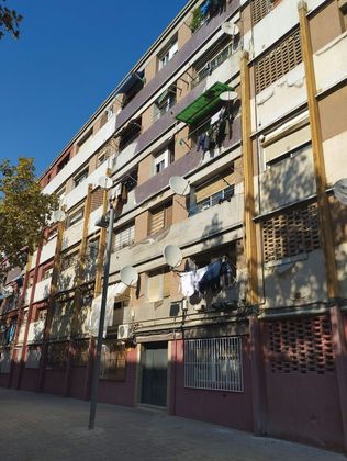 Foto 1 de Venta de piso en El Besós i el Maresme de 2 habitaciones y 45 m²