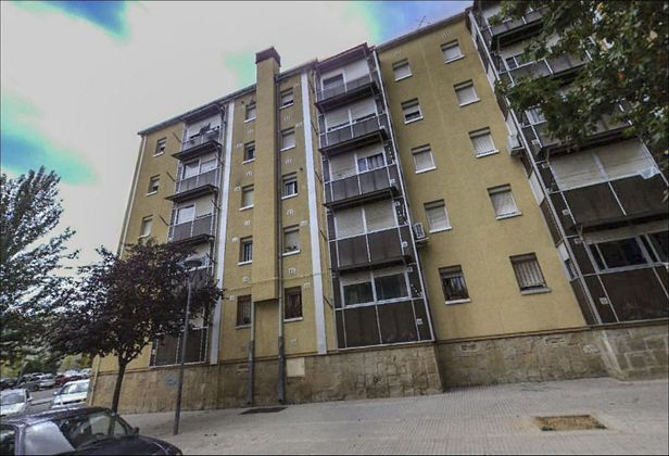 Foto 1 de Venta de piso en Sant Llorenç de 2 habitaciones y 53 m²