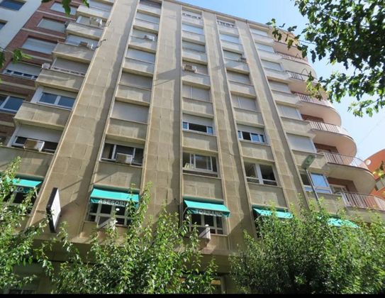 Foto 1 de Venta de piso en Centro - Murcia de 3 habitaciones y 170 m²
