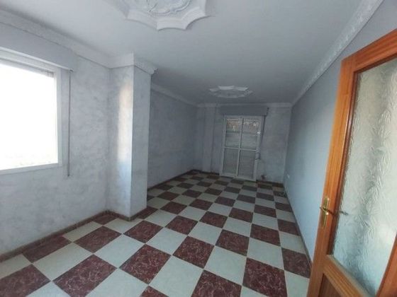 Foto 2 de Venta de piso en Benalup-Casas Viejas de 3 habitaciones con terraza