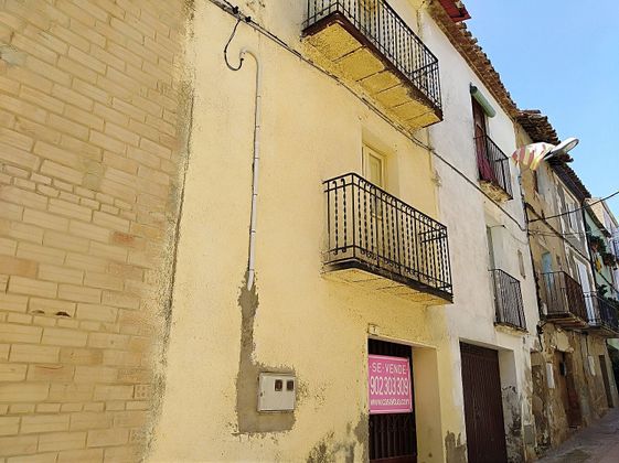Foto 1 de Casa en venta en Menàrguens de 4 habitaciones con terraza y balcón