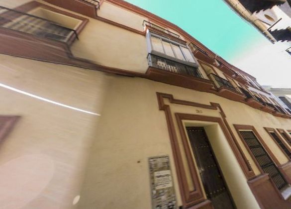 Foto 1 de Piso en venta en San Bartolomé - Judería de 3 habitaciones con ascensor