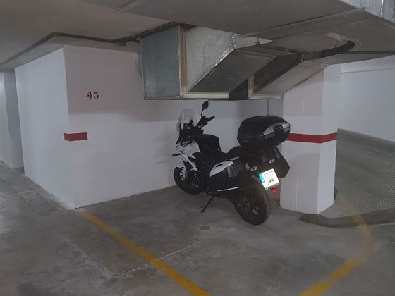 Foto 2 de Garaje en venta en Ensanche - Diputación de 20 m²