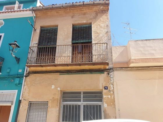 Foto 2 de Casa en venda a Ayuntamiento - Centro de 5 habitacions amb terrassa