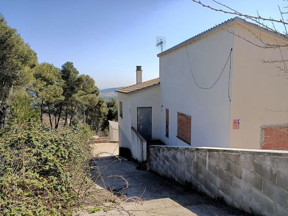 Foto 1 de Venta de casa en Torre de Claramunt, La de 3 habitaciones con terraza y garaje