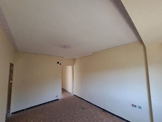 Foto 2 de Venta de piso en Alcañiz de 2 habitaciones con garaje