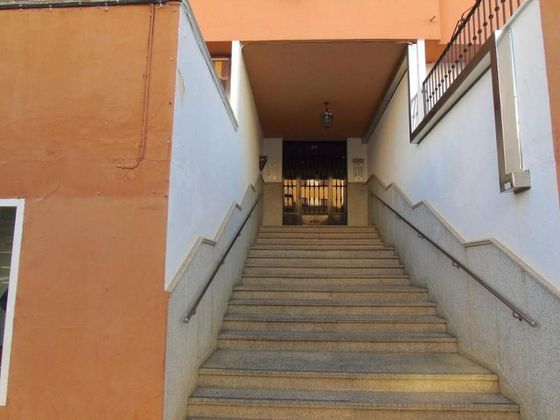 Foto 2 de Pis en venda a Almendralejo de 4 habitacions amb terrassa i ascensor