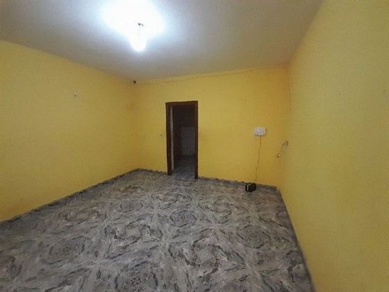 Foto 2 de Venta de piso en Villares (Los) de 4 habitaciones con garaje