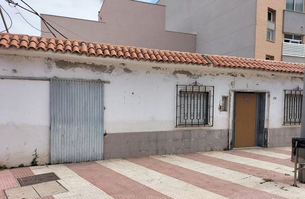 Foto 1 de Casa en venda a Carretera Mojonera – Cortijos de Marín de 2 habitacions i 60 m²