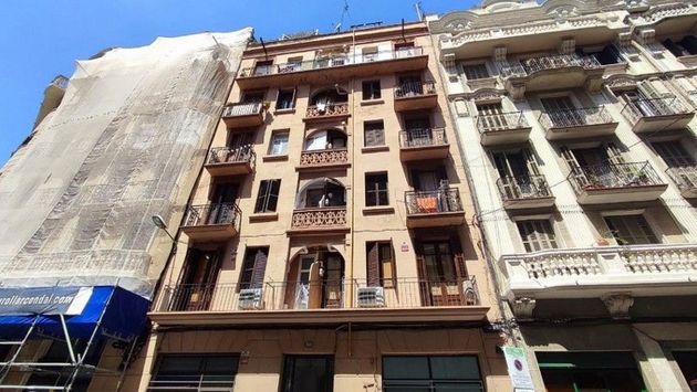 Foto 1 de Venta de piso en El Poble Sec - Parc de Montjuïc de 2 habitaciones y 36 m²