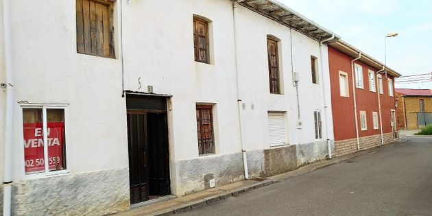Foto 1 de Venta de casa en San Cristóbal de la Polantera de 3 habitaciones y 160 m²