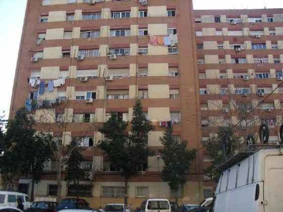 Foto 1 de Venta de piso en Centro - Murcia de 3 habitaciones y 92 m²
