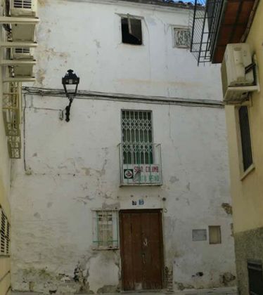 Foto 1 de Venta de casa en Ctra. Circunvalación - La Magdalena de 2 habitaciones y 118 m²