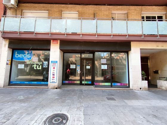 Foto 1 de Local en venda a Centre - Castelldefels de 65 m²