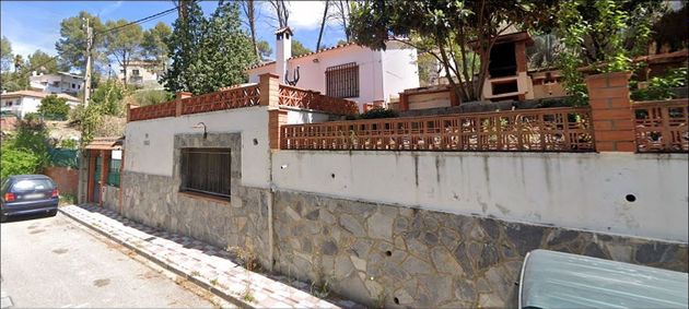 Foto 1 de Casa en venda a Esparreguera de 2 habitacions i 79 m²