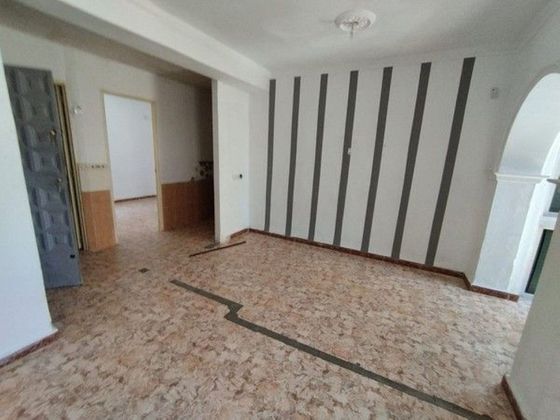 Foto 2 de Venta de piso en El Juncal - Vallealto de 1 habitación y 57 m²