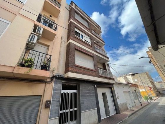 Foto 1 de Pis en venda a Alcantarilla de 4 habitacions amb balcó