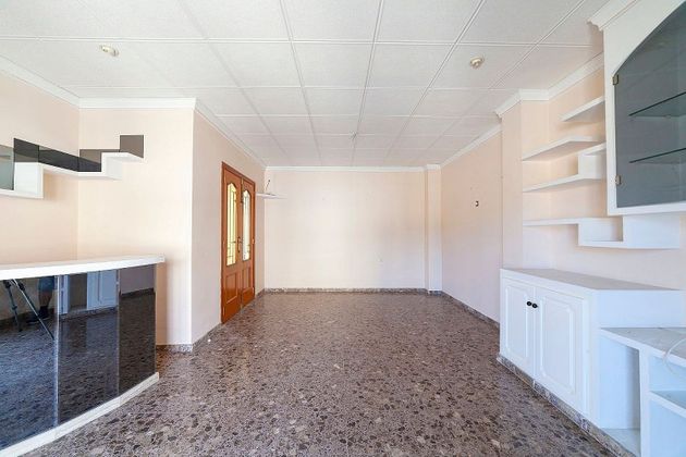 Foto 2 de Casa en venda a Llocnou de Sant Jeroni de 4 habitacions amb terrassa i garatge