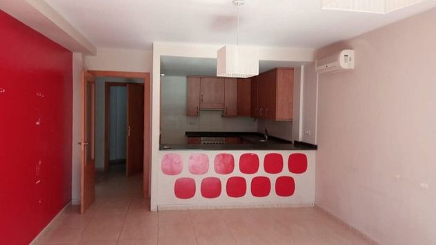 Foto 2 de Pis en venda a Torreblanca de 2 habitacions amb garatge i ascensor