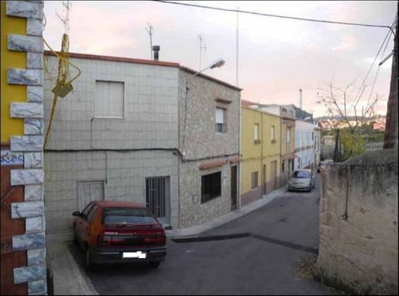 Foto 2 de Casa en venta en Onda de 5 habitaciones con terraza