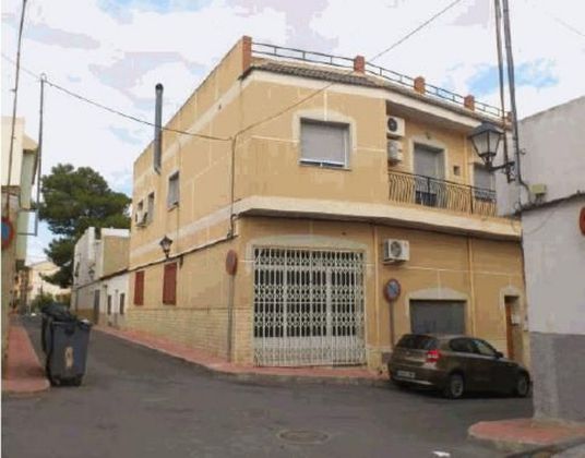 Foto 1 de Casa en venda a Fortuna de 4 habitacions amb terrassa
