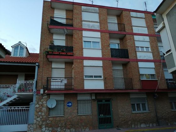 Foto 1 de Piso en venta en Pedro Muñoz de 3 habitaciones con terraza y balcón