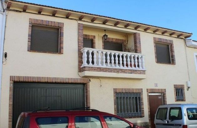 Foto 1 de Pis en venda a Pueblanueva (La) de 4 habitacions amb terrassa