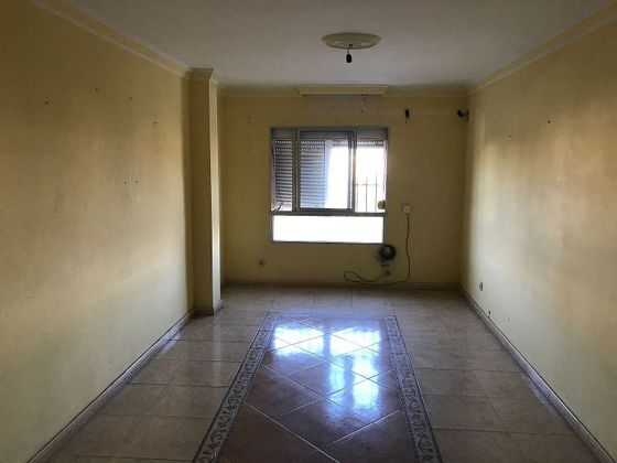 Foto 1 de Pis en venda a Centro - Doña Mercedes de 4 habitacions amb terrassa i ascensor