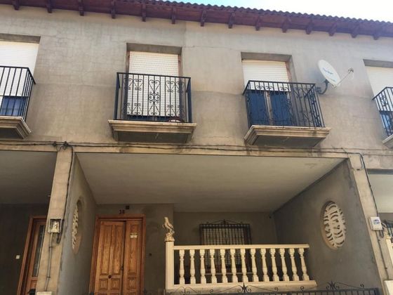 Foto 1 de Pis en venda a Puebla de Almoradiel (La) de 4 habitacions amb garatge