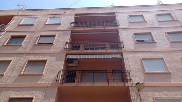 Foto 1 de Pis en venda a Caravaca de la Cruz de 3 habitacions amb balcó