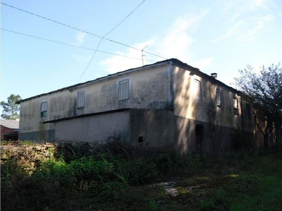Foto 1 de Casa en venda a Pobra do Brollón (A) de 3 habitacions i 372 m²
