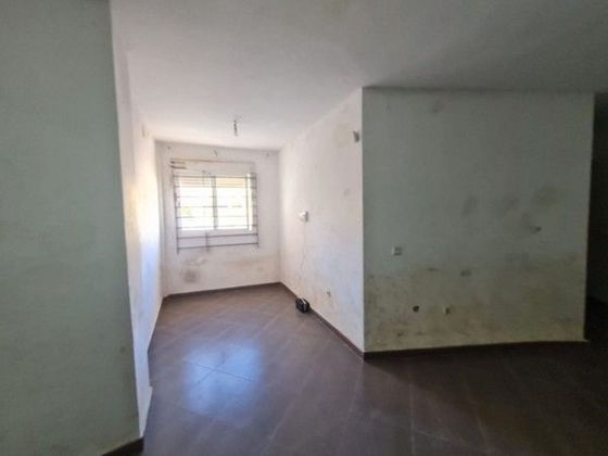 Foto 1 de Venta de piso en Roquetas Centro de 2 habitaciones con garaje y ascensor