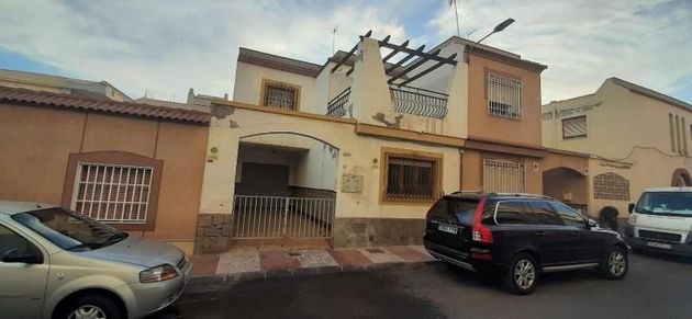 Foto 1 de Casa en venda a El Puerto - Romanilla de 4 habitacions i 116 m²