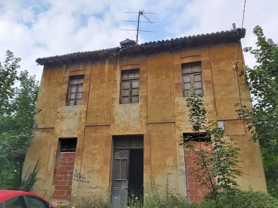Foto 1 de Casa en venta en Ciaño - Zona Rural de 3 habitaciones y 256 m²