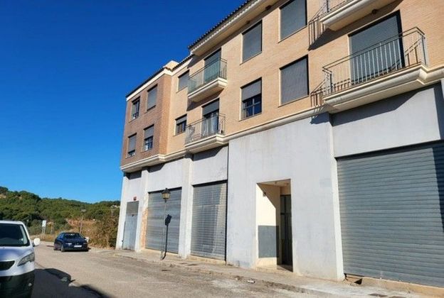 Foto 2 de Local en venda a Náquera de 1517 m²