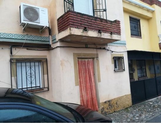Foto 1 de Casa en venta en Polígono Cartuja – La Paz de 3 habitaciones y 106 m²