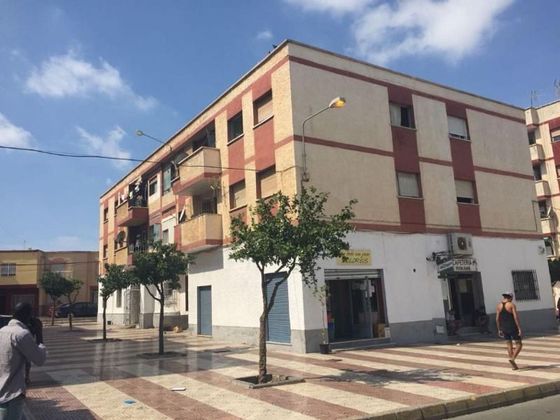 Foto 1 de Pis en venda a Carretera Mojonera – Cortijos de Marín de 3 habitacions i 87 m²