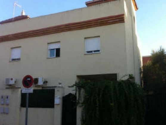 Foto 2 de Casa en venda a Bollullos de la Mitación de 4 habitacions i 139 m²