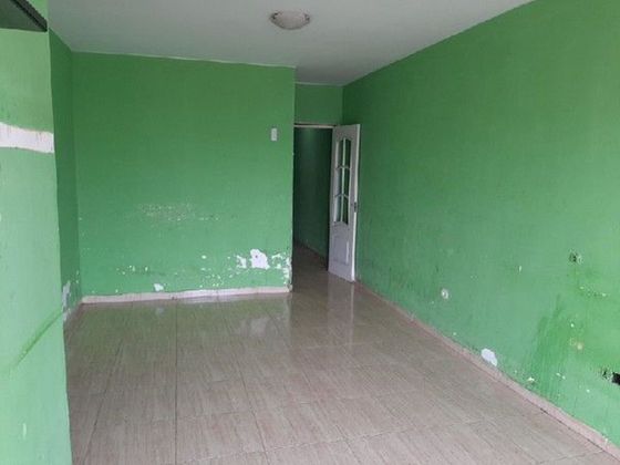 Foto 2 de Piso en venta en Carretera Mojonera – Cortijos de Marín de 3 habitaciones con garaje y ascensor