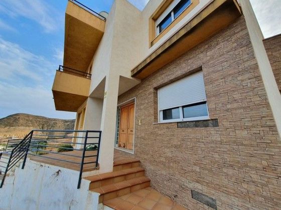 Foto 1 de Casa en venda a La Envía de 5 habitacions amb terrassa i piscina