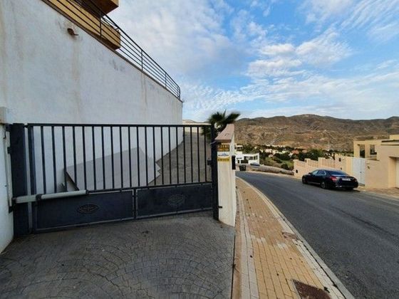 Foto 2 de Casa en venda a La Envía de 5 habitacions amb terrassa i piscina