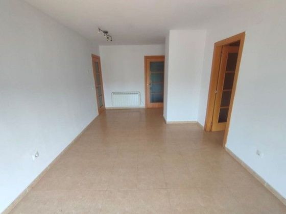 Foto 2 de Venta de piso en Prats de Lluçanès de 1 habitación con terraza y calefacción