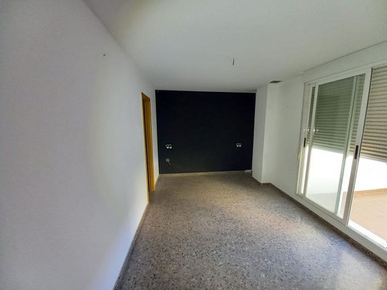 Foto 2 de Pis en venda a Centro - Almazora/Almassora de 2 habitacions amb terrassa i ascensor
