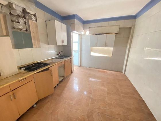 Foto 2 de Venta de piso en Almoradí de 3 habitaciones y 84 m²