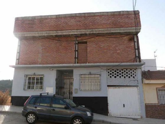 Foto 1 de Venta de casa en Camino Algarrobo - Las Arenas de 4 habitaciones y 297 m²