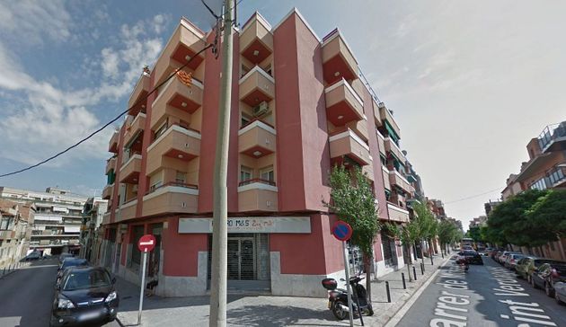 Foto 1 de Venta de piso en Centre - Sant Boi de Llobregat de 3 habitaciones y 97 m²