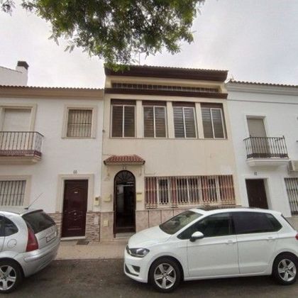 Foto 2 de Casa en venda a Lepe ciudad de 3 habitacions i 101 m²