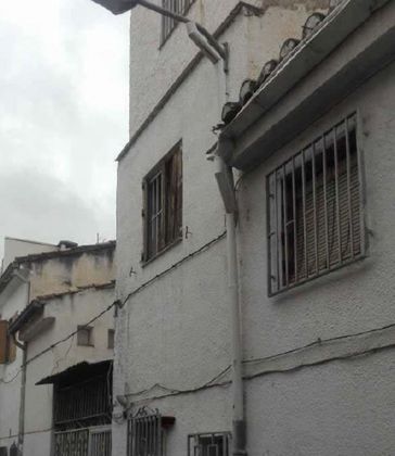 Foto 1 de Casa en venta en Polígono Cartuja – La Paz de 2 habitaciones con terraza