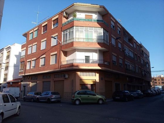 Foto 2 de Venta de piso en Novelda de 4 habitaciones con terraza